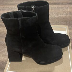 Dolce Vita Women’s Black Suede Ulyses Boots Size 8